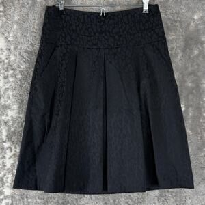 T Tahari Size 4 Stretch Abstract Leopard Pleated Knee Length A Line Skirt Black